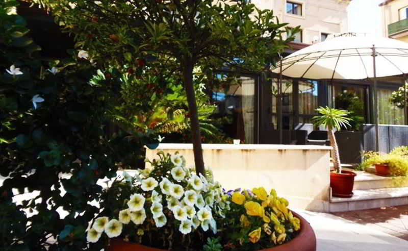 Hotel Villa Cibele Catánia Buitenkant foto