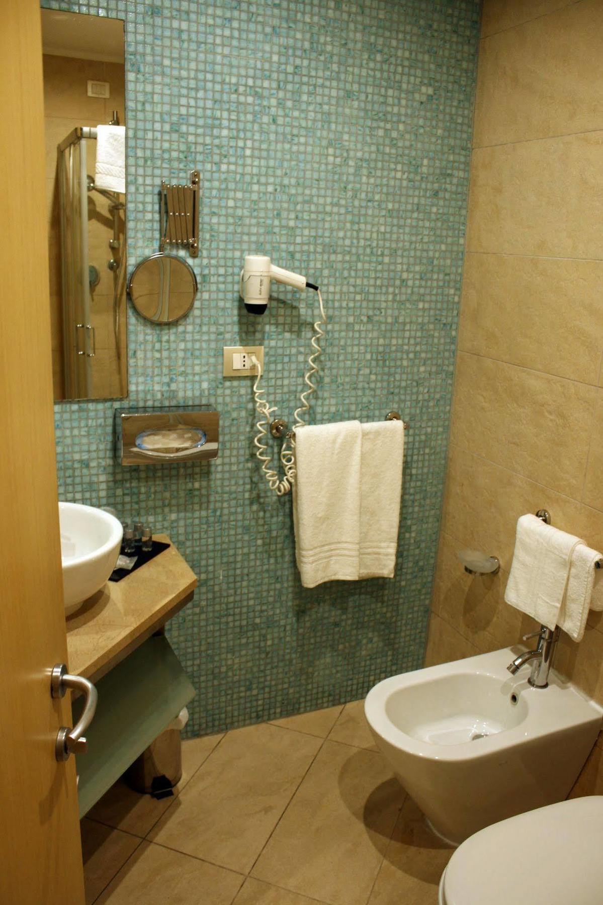 Hotel Villa Cibele Catánia Buitenkant foto