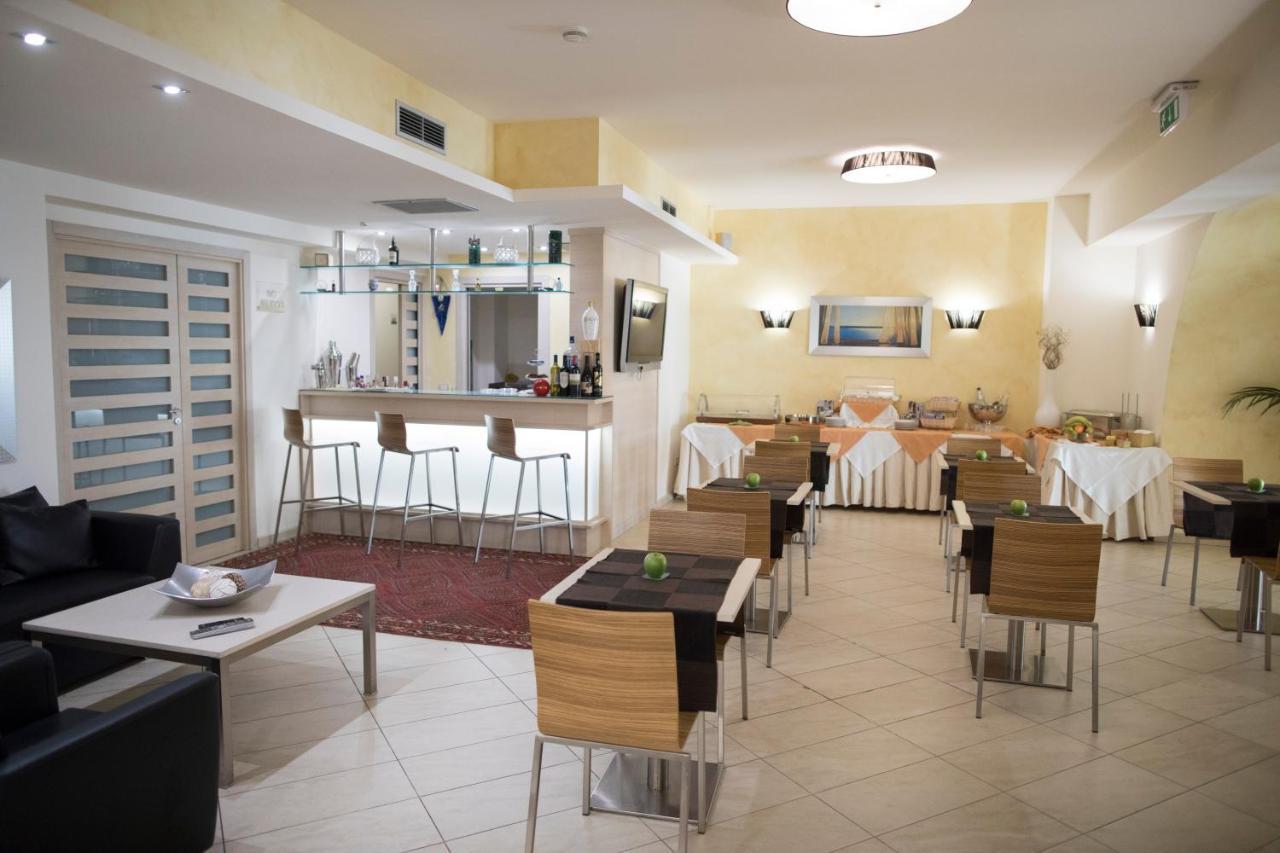Hotel Villa Cibele Catánia Buitenkant foto